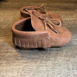 Baby Brown Leather Fringe Soft Sole Moccasins Infant Size 12-18 Months